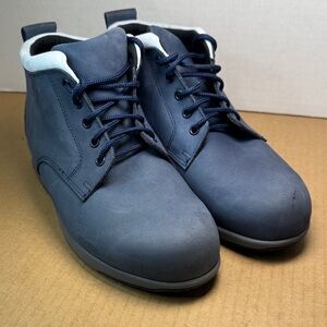 Womens SAS Gretchen Chukka Ankle Boots Navy blue, sz 9 WW, Ultra wide